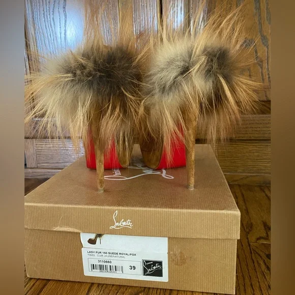 CHRISTIAN LOUBOUTIN Suede Royal Fox Lady Fur 150 Pumps - Size 39 - Picture 3 of 8